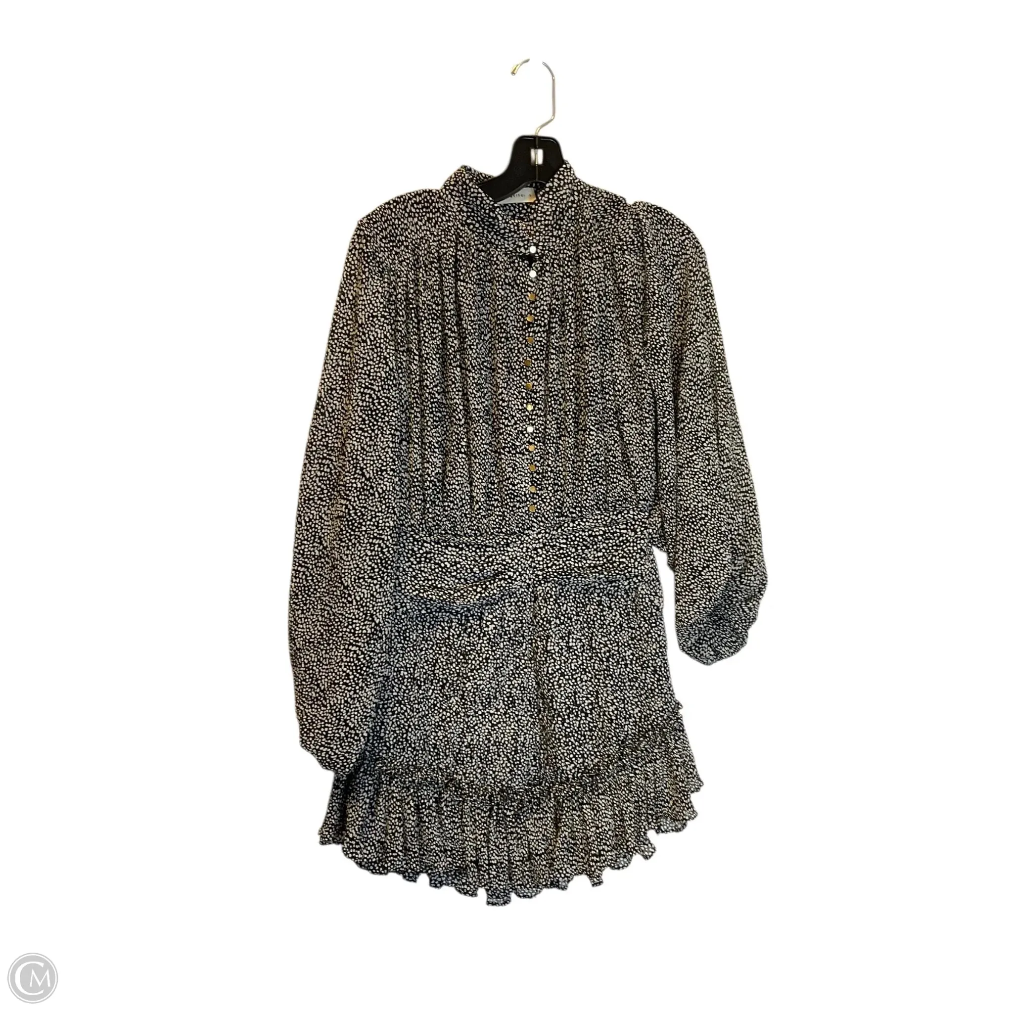 Dress Casual Short By By Together In Black & White. Size: S