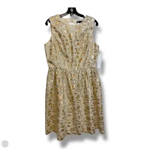Dress Party Short By Leslie Fay In Gold. Size: 12
